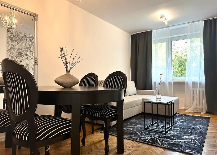 Wita Stwosza Apartment - Self Check-In 20H